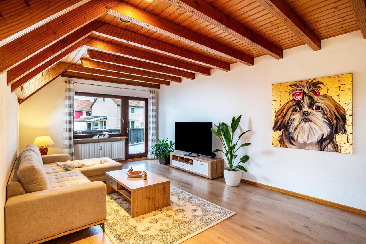 Cheng Apartment *